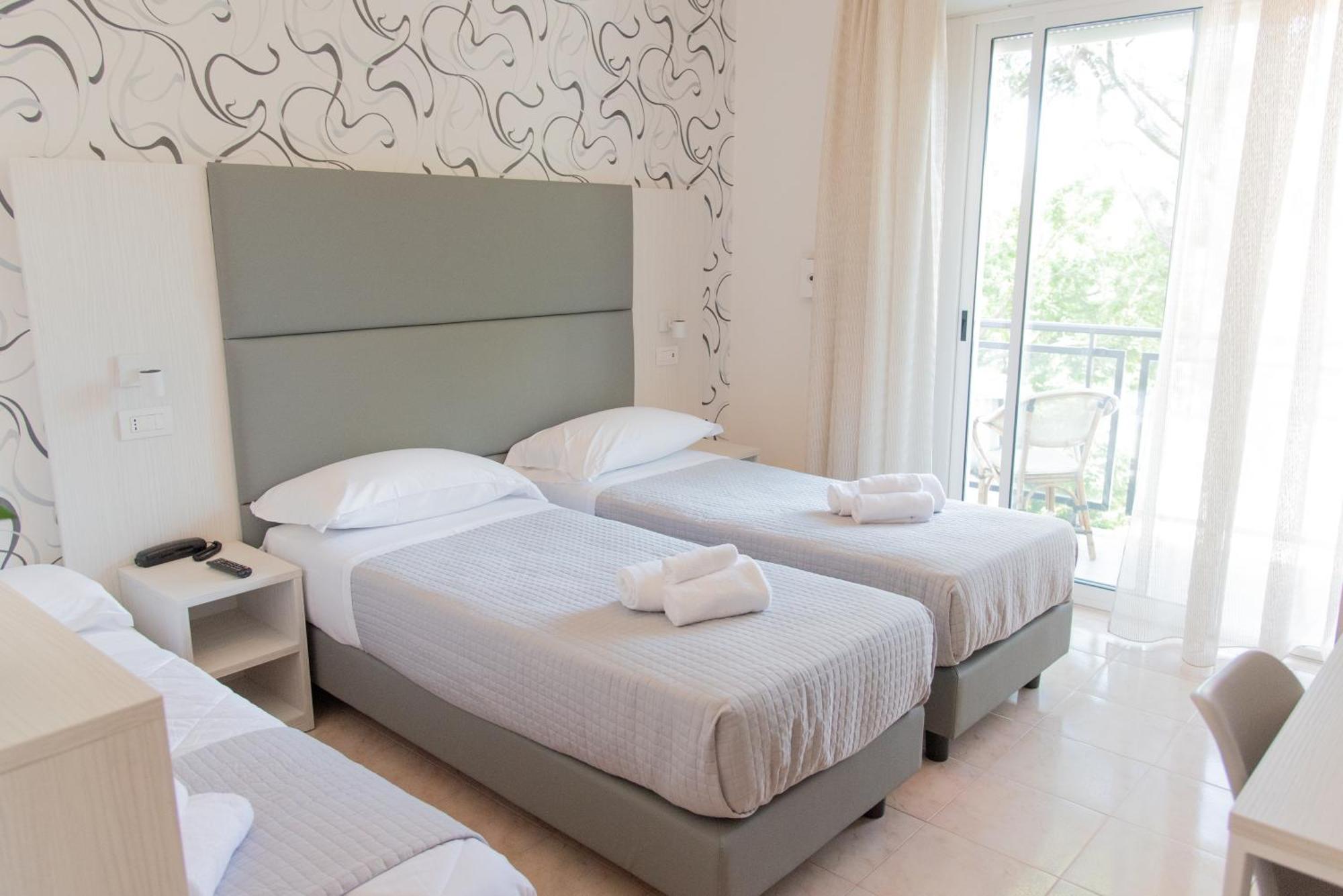 Hotel Maestri Riccione Exteriör bild